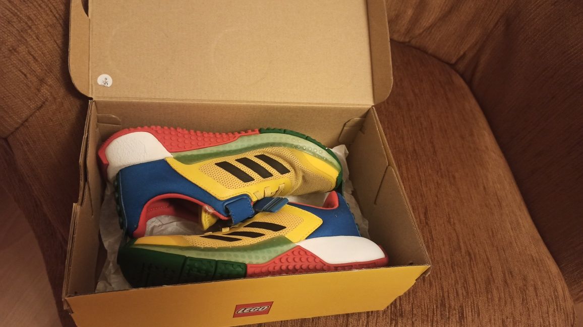 Buty sportowe dziecięce Adidas Lego