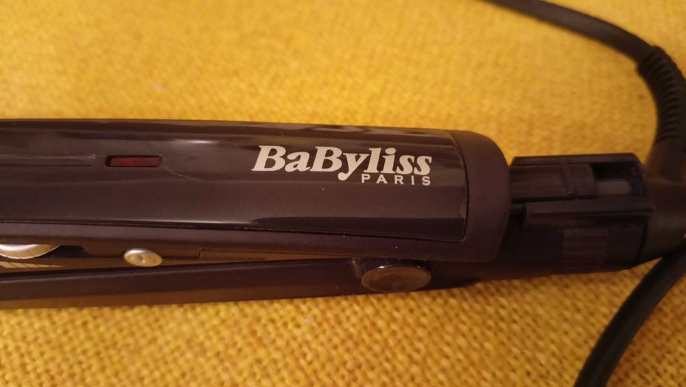 Prostownica do włosów Babyliss C149a