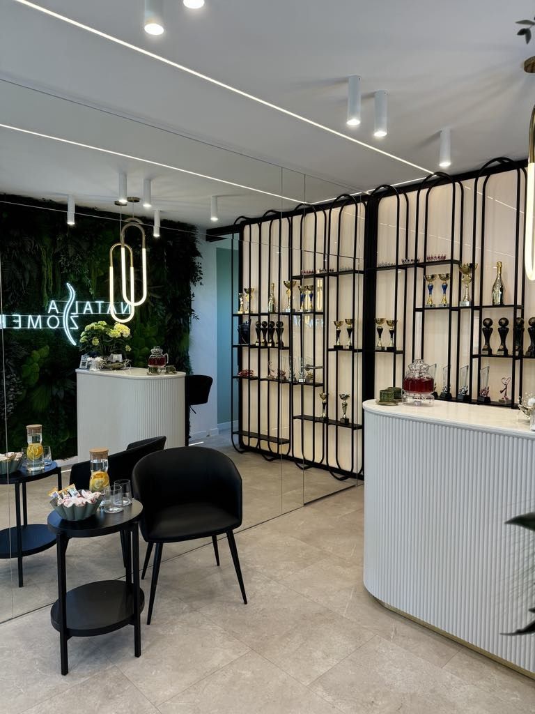 Gabinet manicure wynajmę salon kosmetyczny  Radogoszcz
