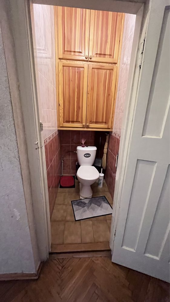 Продаю 3-х комнатную квартиру в центре