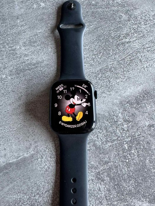 Smartwatch Apple Watch Series 9 GPS 45mm Midnight M/L GPS
Stan: używan