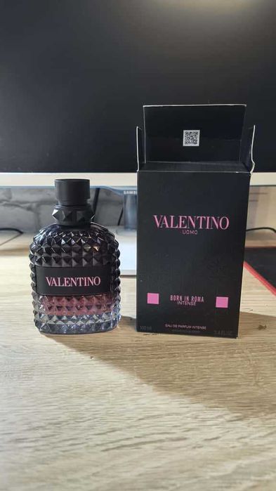 Valentino Uomo Born in Roma Intense – 100 ml EDP