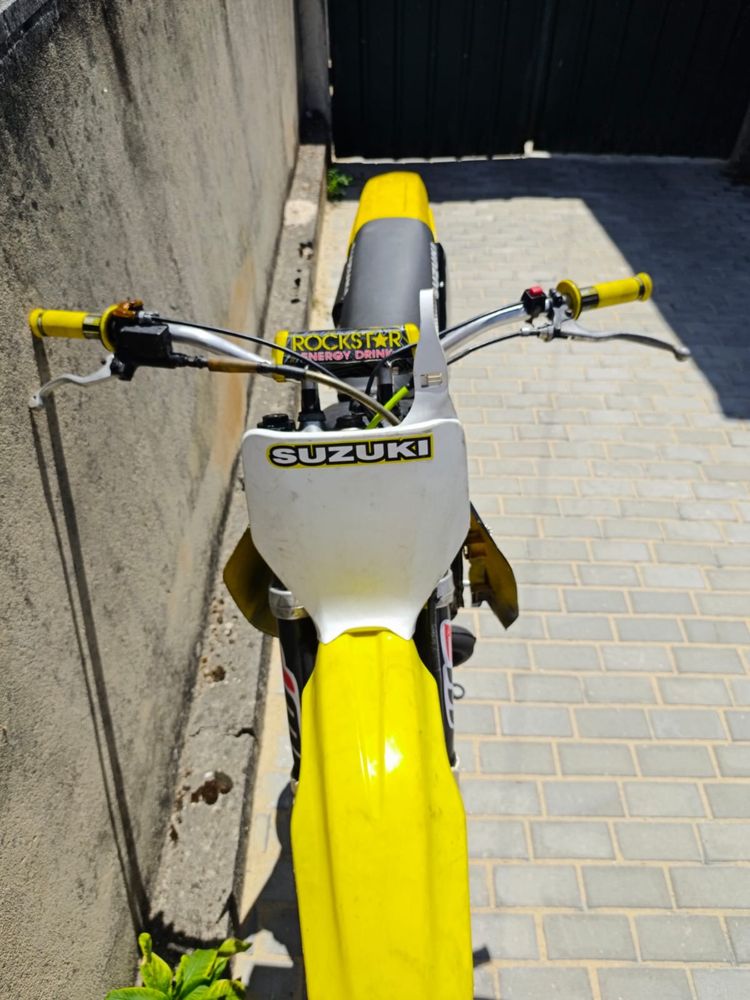 Suzuki rm 250 2t