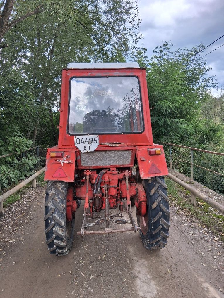 Продам Трактор т25