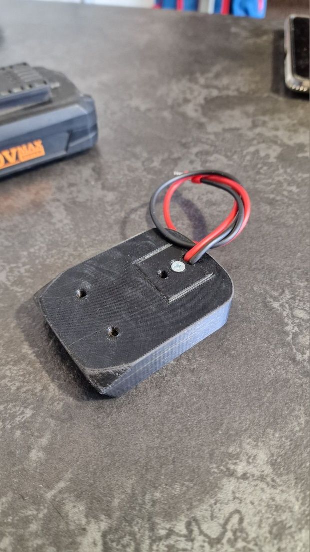 Adapter na akumulatory Niteo Tools 20V