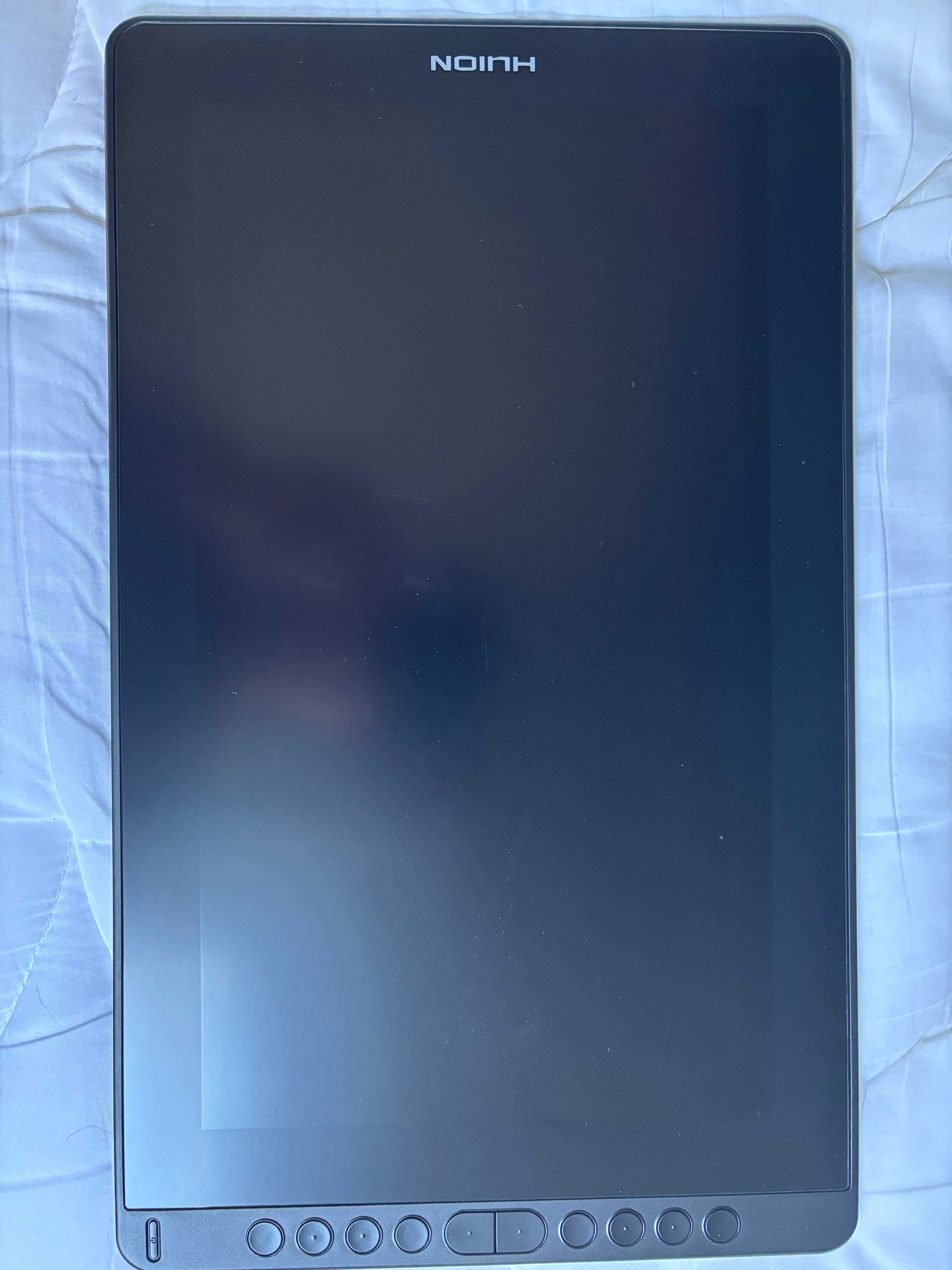 Tablet graficzny Huion Kamvas 16 (2021) - kompletny zestaw
