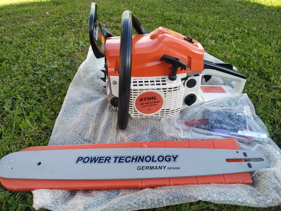 Продам Бензопилу