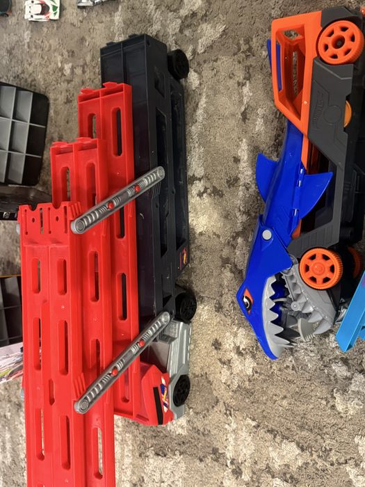 Машинки hotwheels hot wheels хотвілс колекція