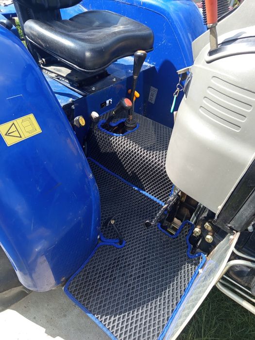 Продам трактор ловол тє 244