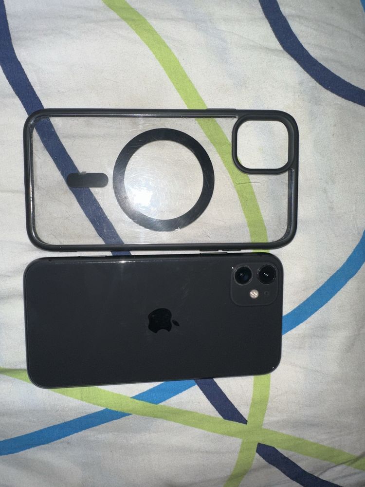 Iphone 11 (totalmente funcional)