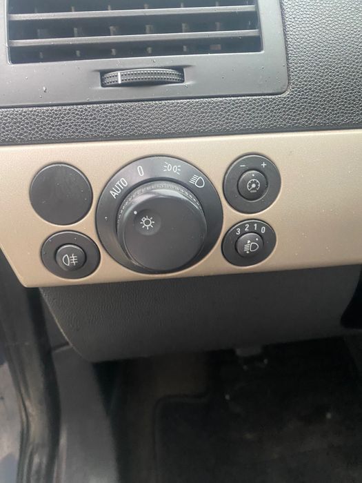 Продам Opel Astra H