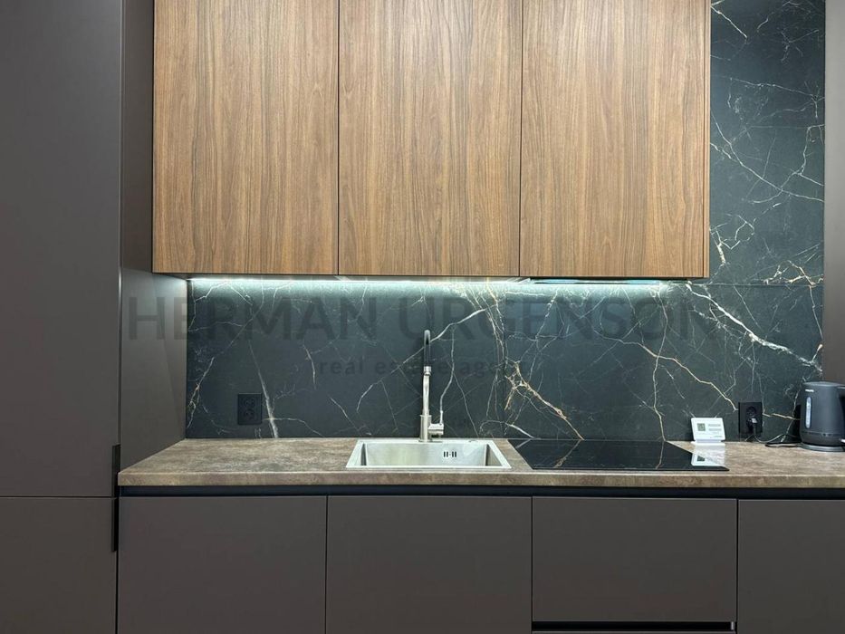 Продаж 1к квартири 47 м.кв / ЖК Crystal, вул. Бобяка