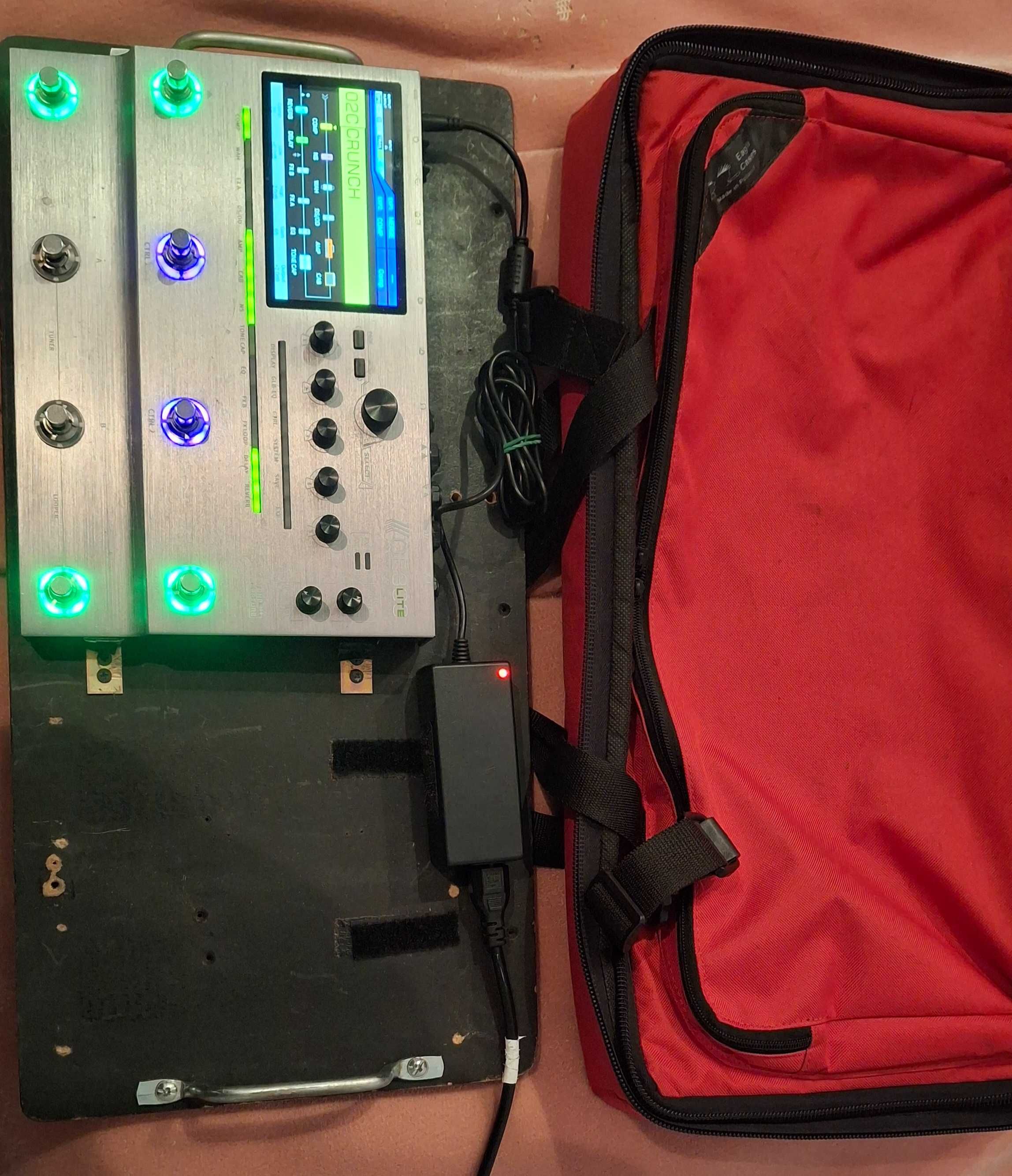 Mooer GE300 LITE procesor multiefekt pedalboard