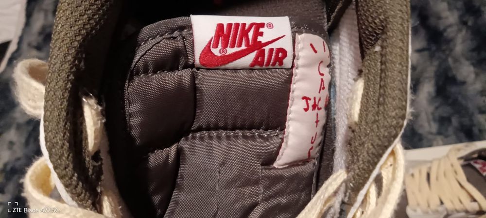 Jordan x Travis scott "Mocha" - Tamanho 42