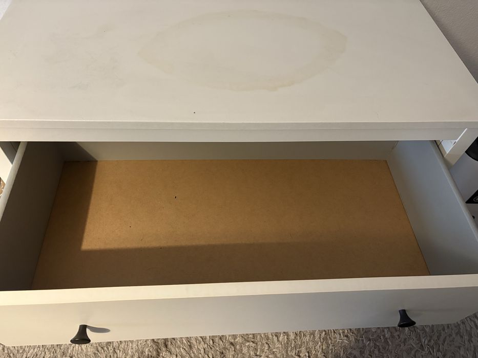 Cómoda Ikea “Koppang”