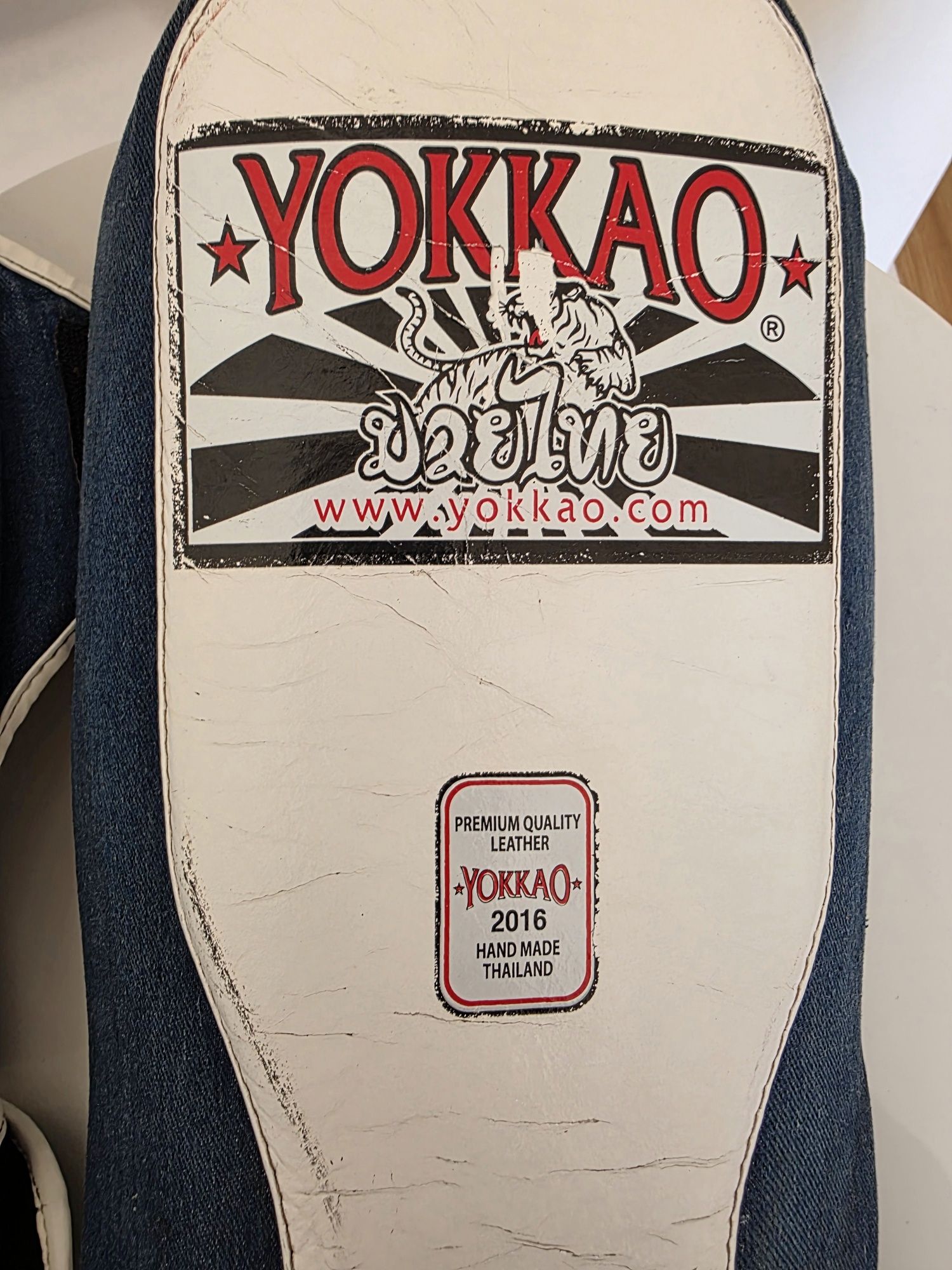 Caneleiras Yokkao Muay Thai M