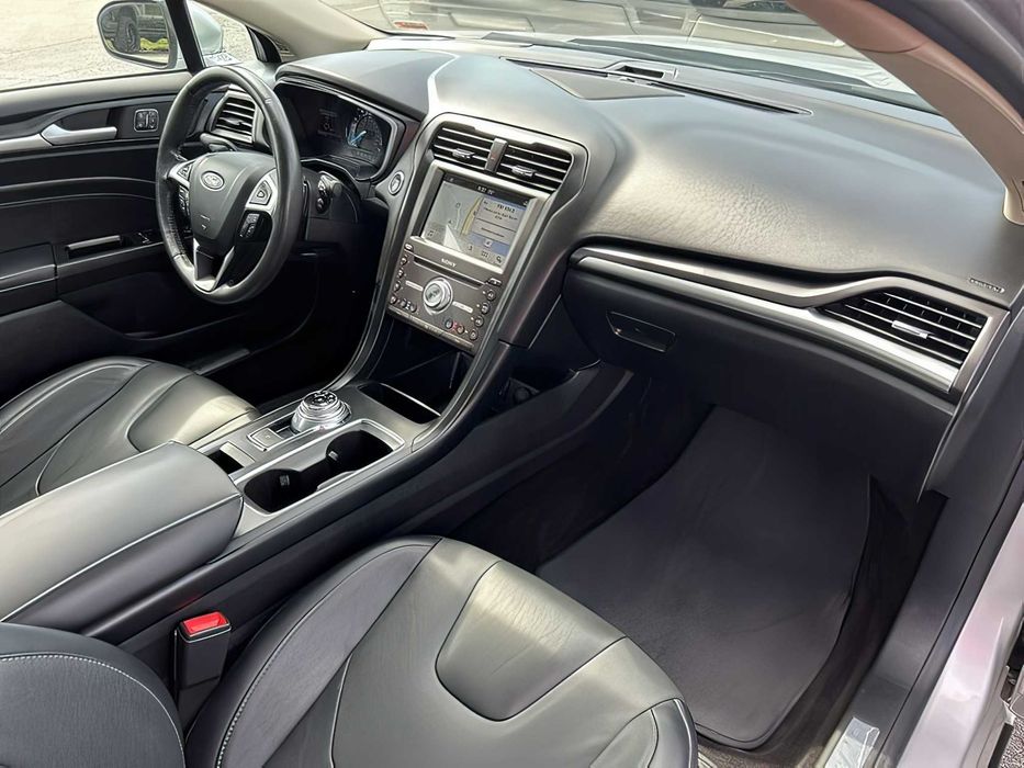 Ford Fusion      2019