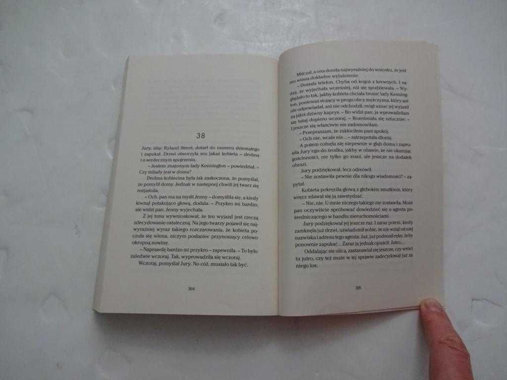 Pod Zawianym Kaczorem - Martha Grimes