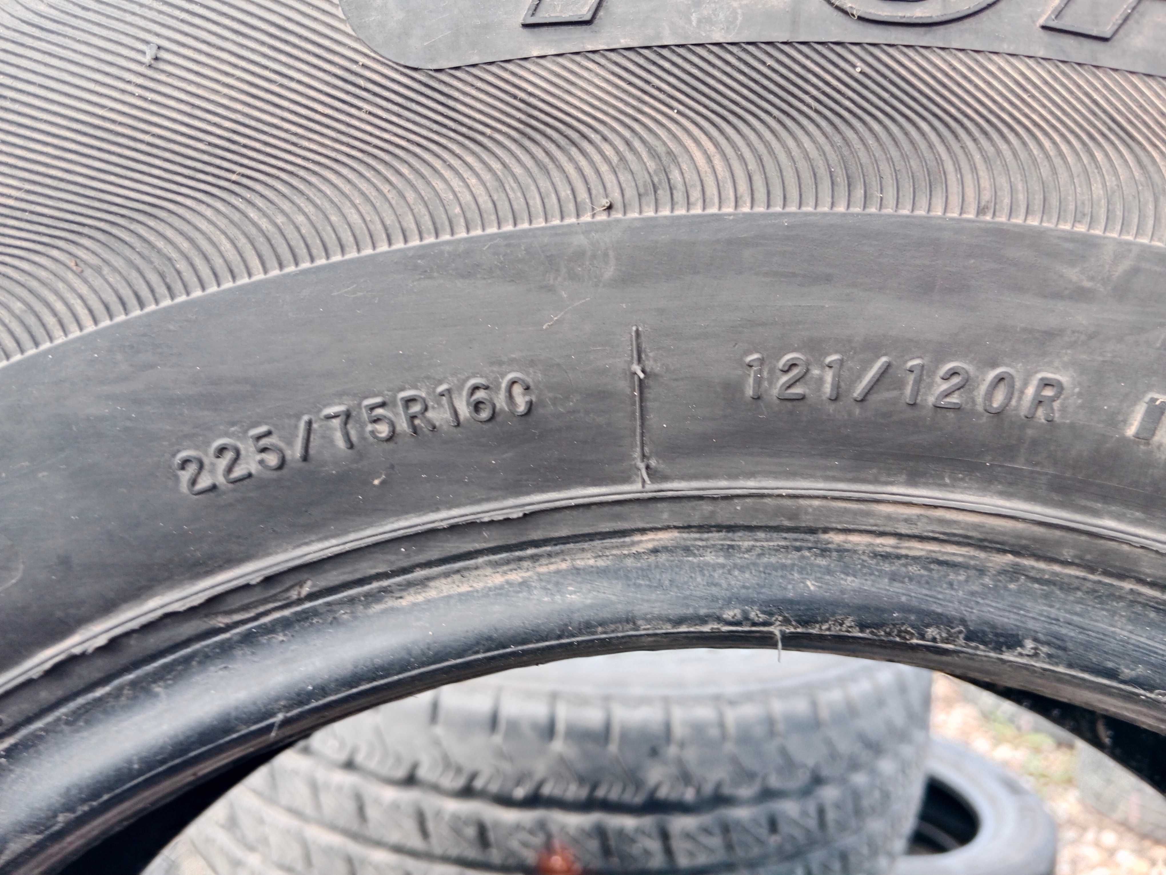 Opona używana letnia 225/75R16C Fortuna FSR71 1szt.