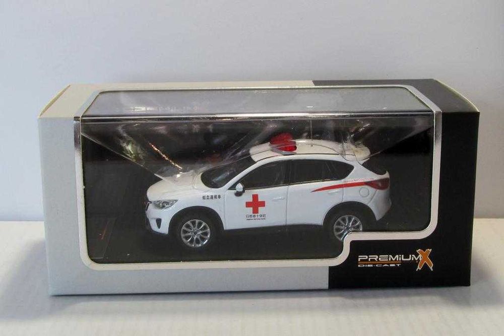 Модели Facel Vega, Maserati, Mazda CX-5 1:43. Конверсия Maserati 2009