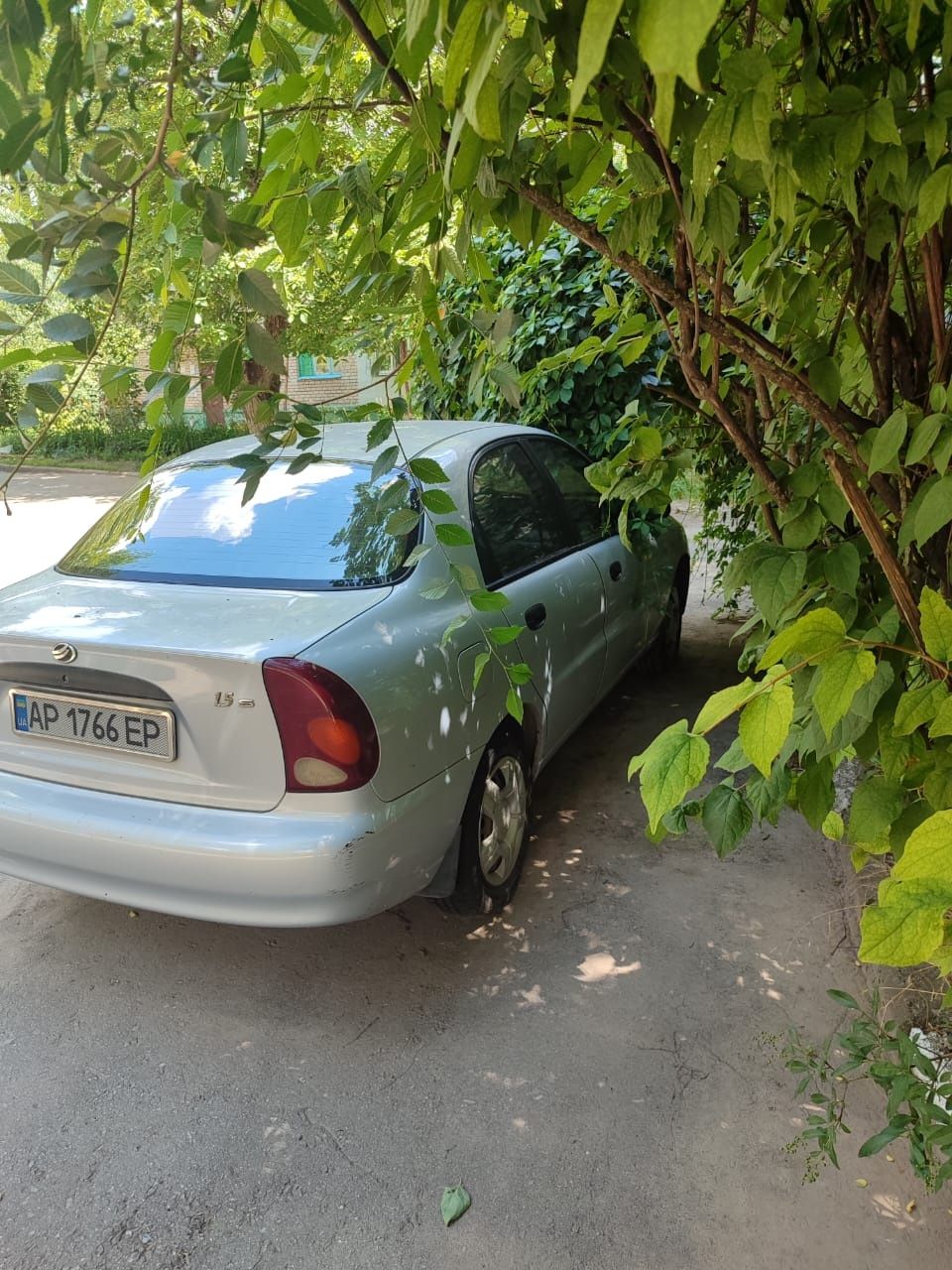 ланос с завода в одних руках
