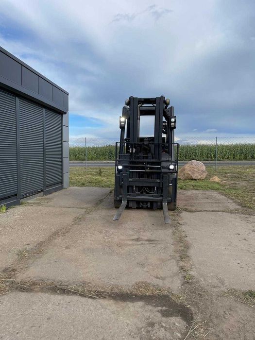 Wózek widłowy Linde H 25 T-02