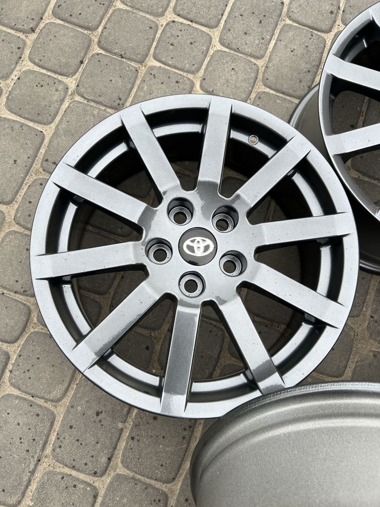 Диски легкосплавні 5х114,3 r17 Toyota RAV4 Corolla Verso Camry Prius