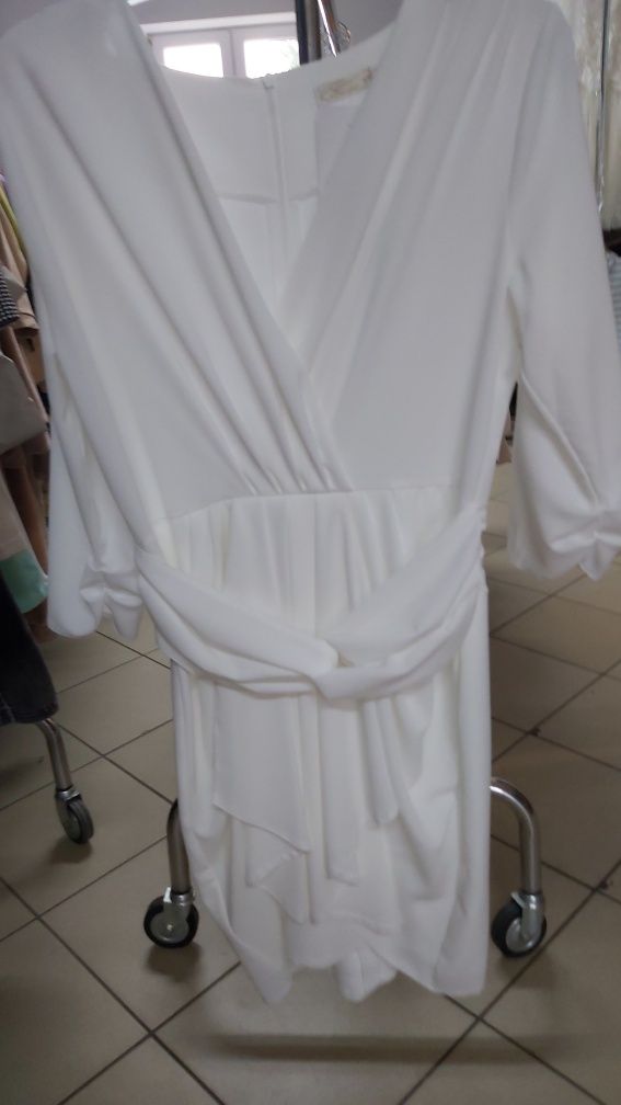 Sukienka Katiniss r. 38 biała