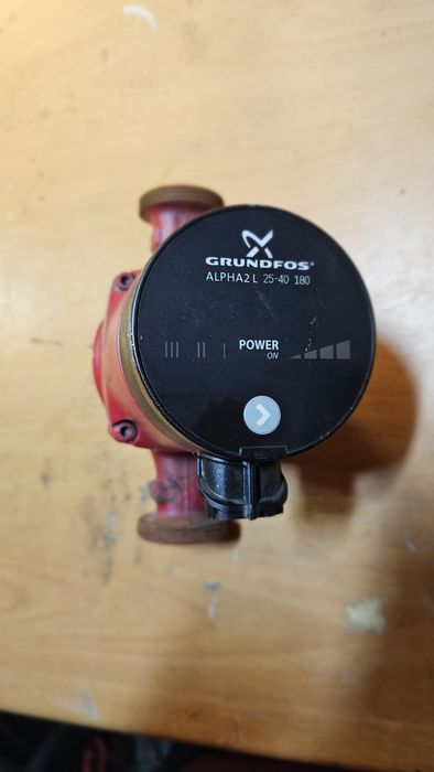 Pompa Grundfos Alpha 2 25-40