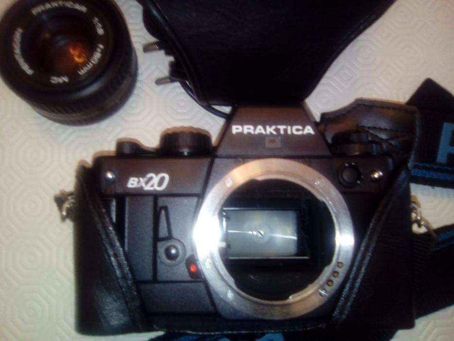 Maquina fotográfica Pratica reflex