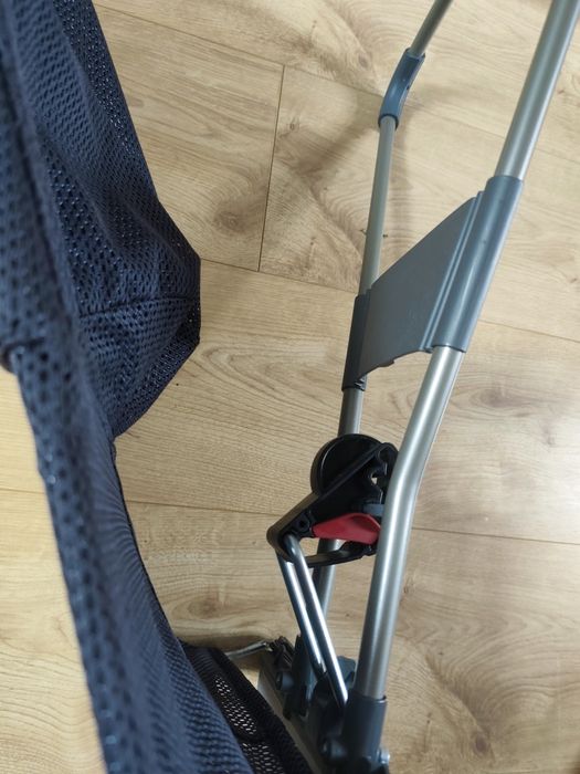 Bujaczek Babybjorn MESH antracyt