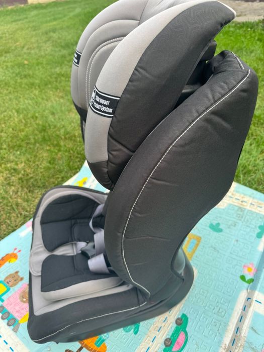 Дитяче автокрісло Foppa Pedretti