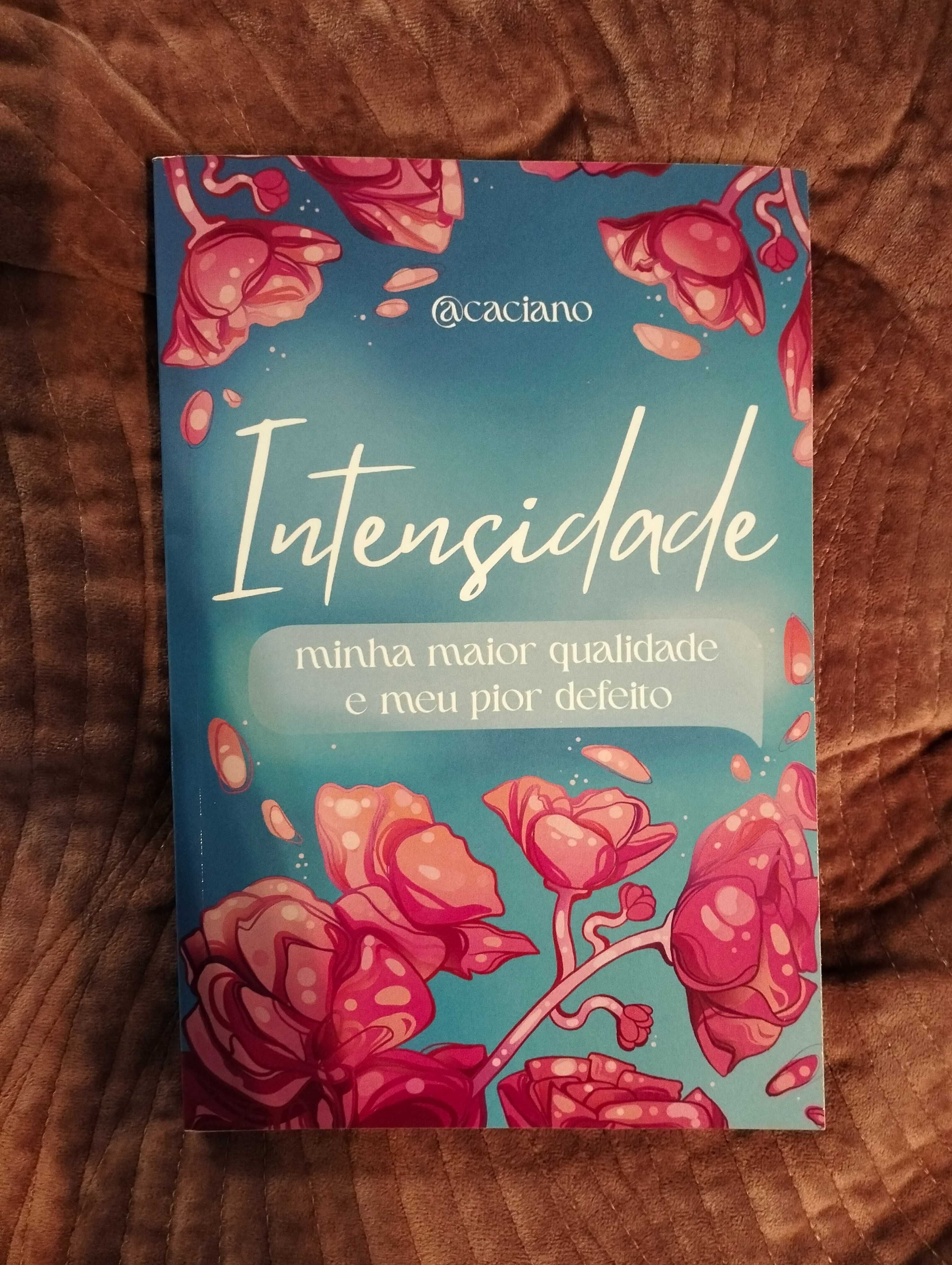 Vendo livro como novo "Intensidade" do escritor Caciano