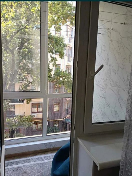 Велика однокімнатна квартира укомплектована усім необхідним.