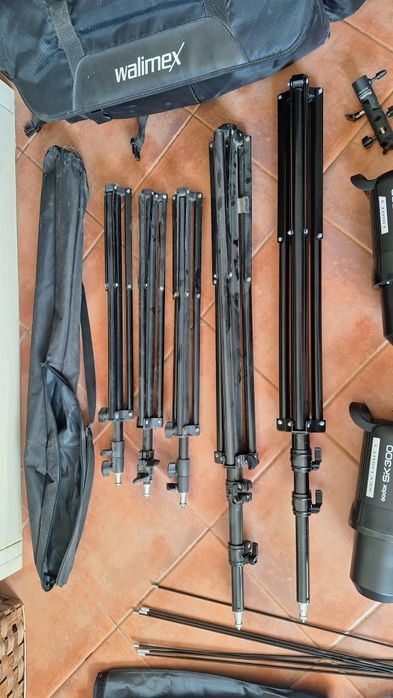 Kit Completo de Iluminação de Estúdio Walimex Pro VE-300