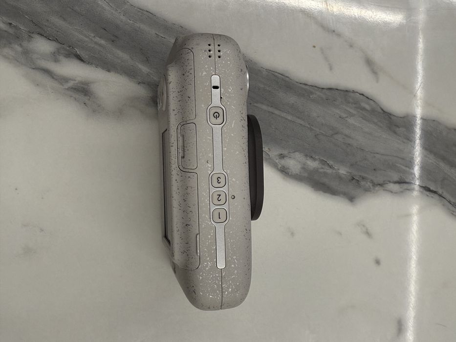 Фотокамера миттєвого друку