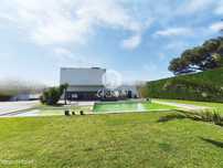Incrível Moradia T5 na Apúlia com piscina