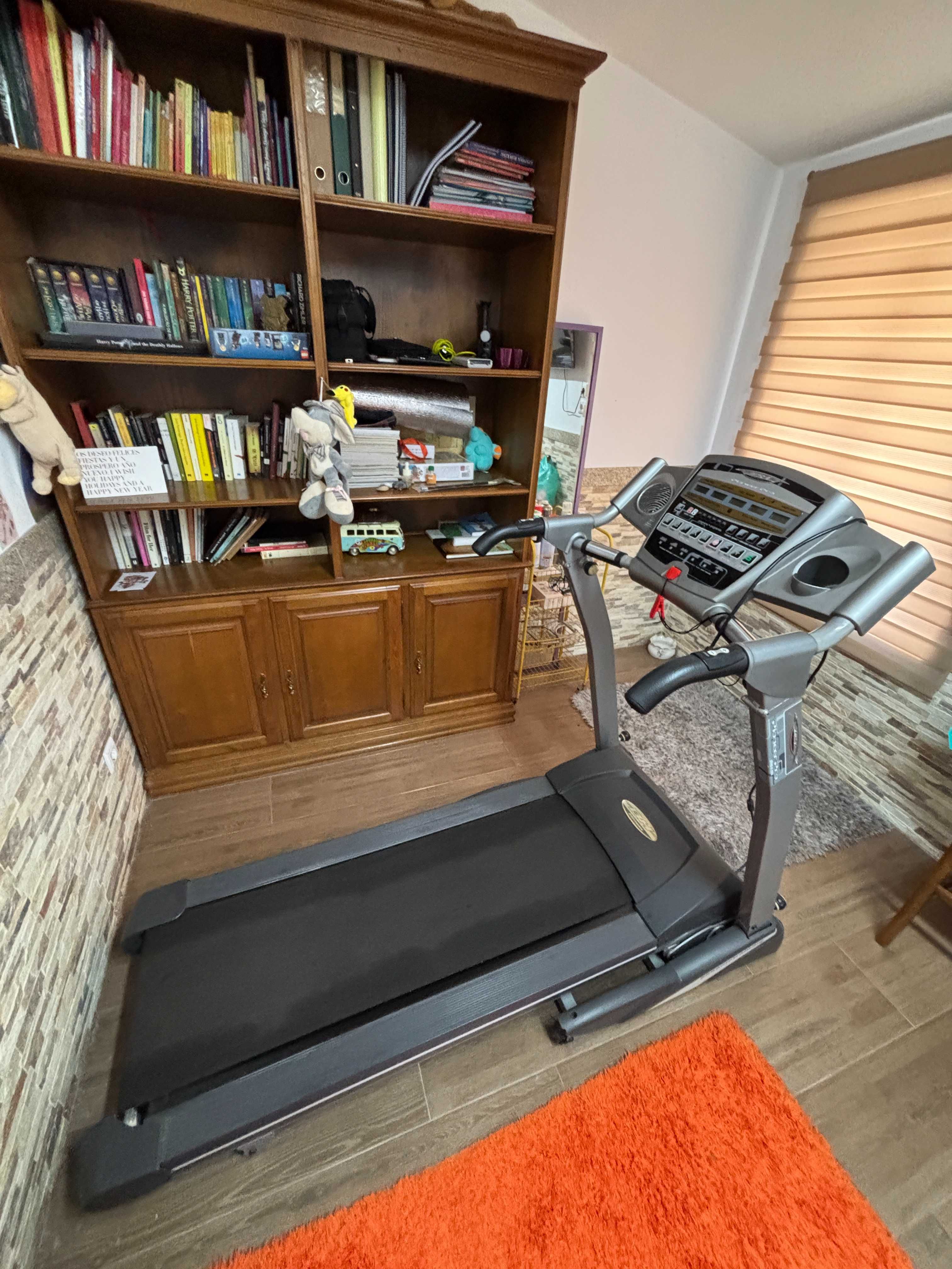 Passadeira BH Fitness Pioneer Pro