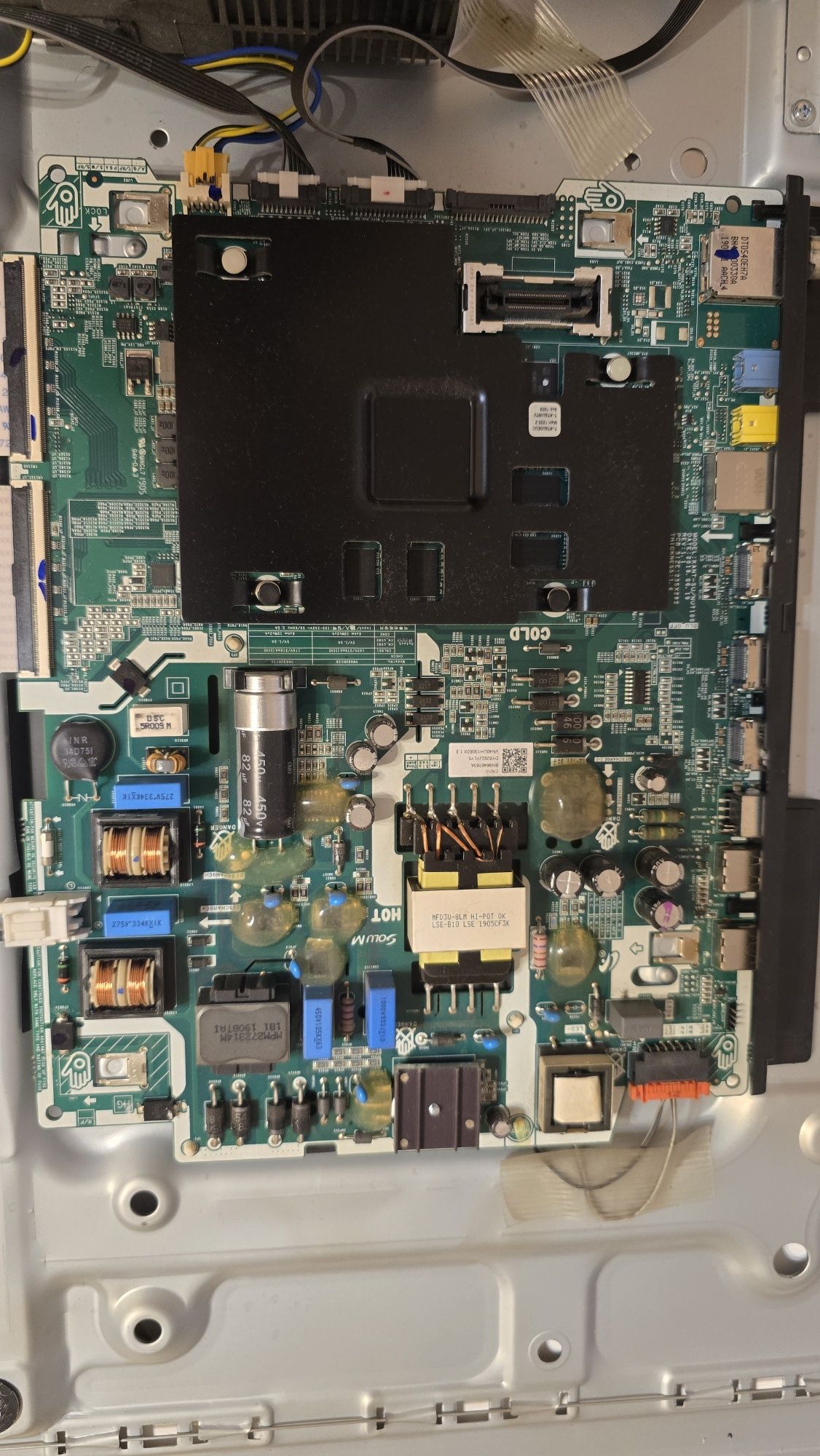Części Tv Samsung UE40NU7112K