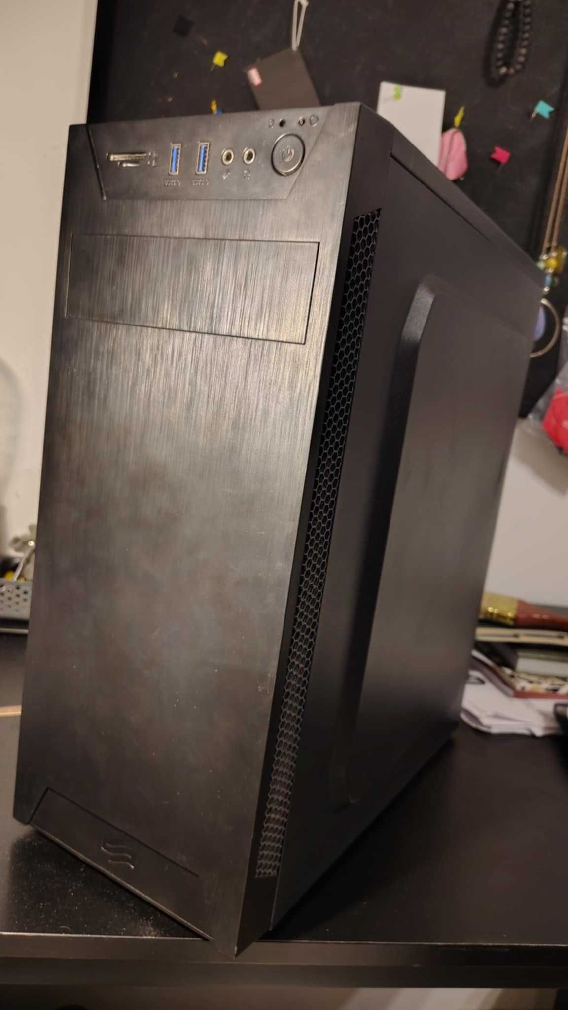 Komputer stacjonarny – Ryzen 5 / RX580 / 16GB RAM