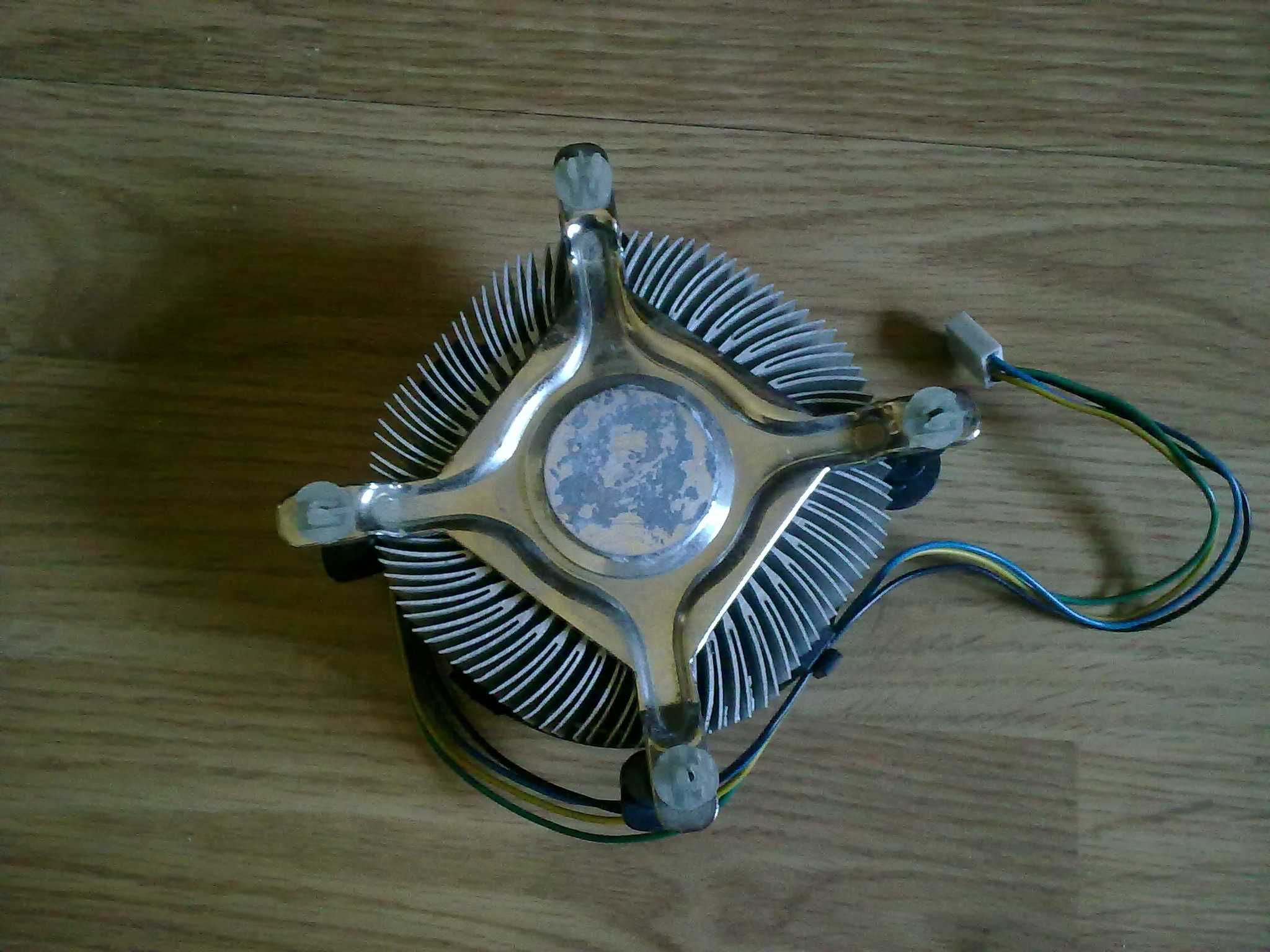 Cooler Original da Intel socket 775 como novo