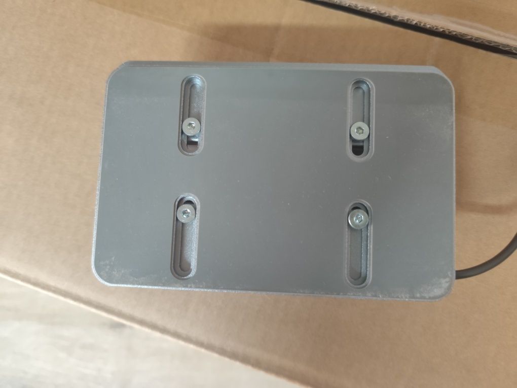 Suporte para portátil vertical com hub de usb