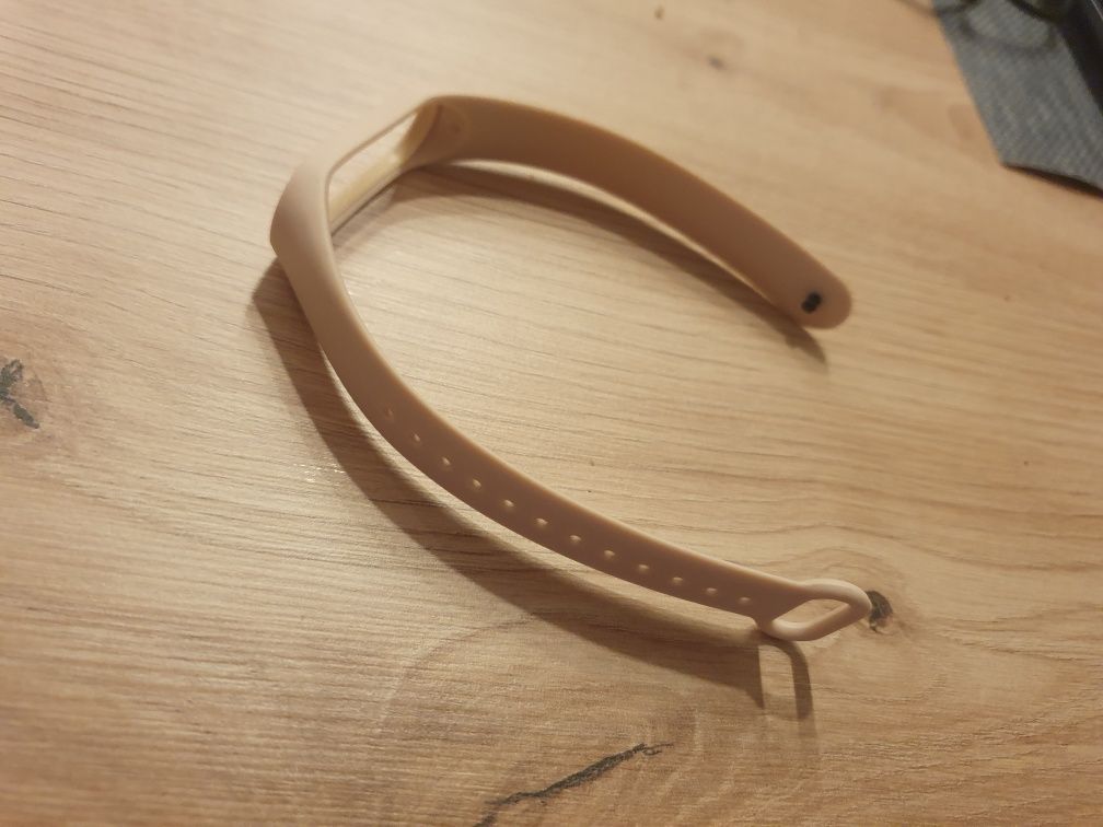 Nowa opaska do zegarka Xiaomi mi band 4