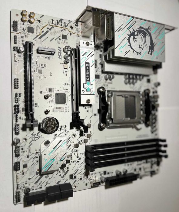 Материнська плата MSI B840 Gaming Plus Wi-Fi(sAM5, AMD B840, PCI-Ex16)