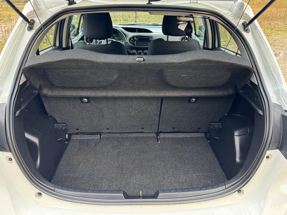Toyota Yaris 1.5 VV-ti Benzyna