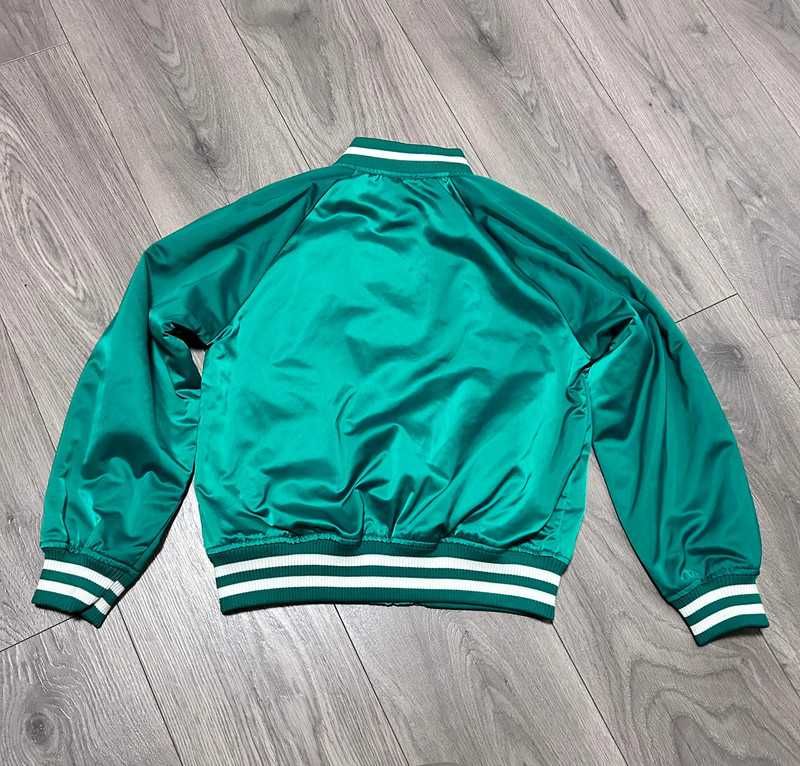 H&M 140 zielona kurtka bomberka zapinana na zatrzaski naszywka M