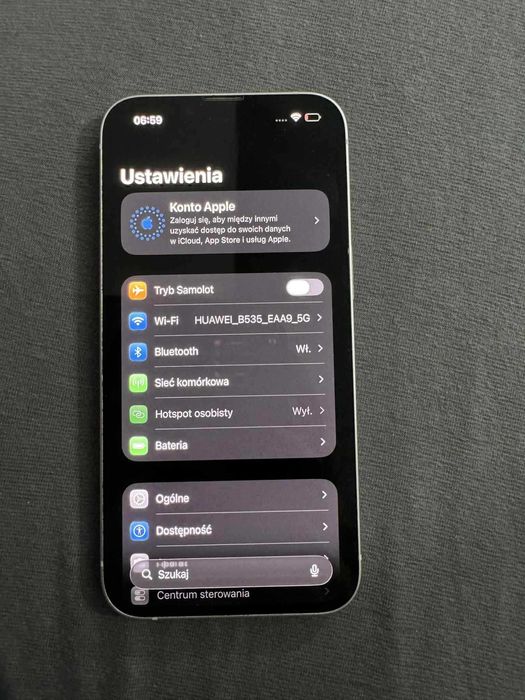 Iphona 13 stan idealny