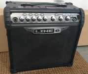 Amplificador guitarra LINE6 Spider