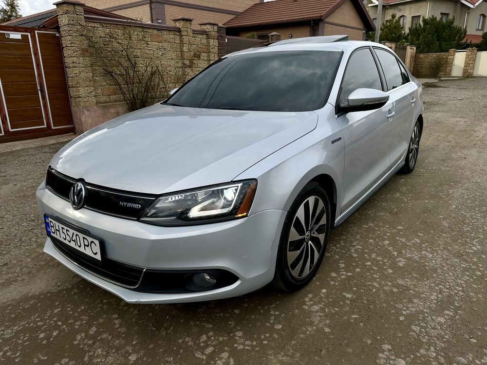 Volkswagen Jetta Hybrid