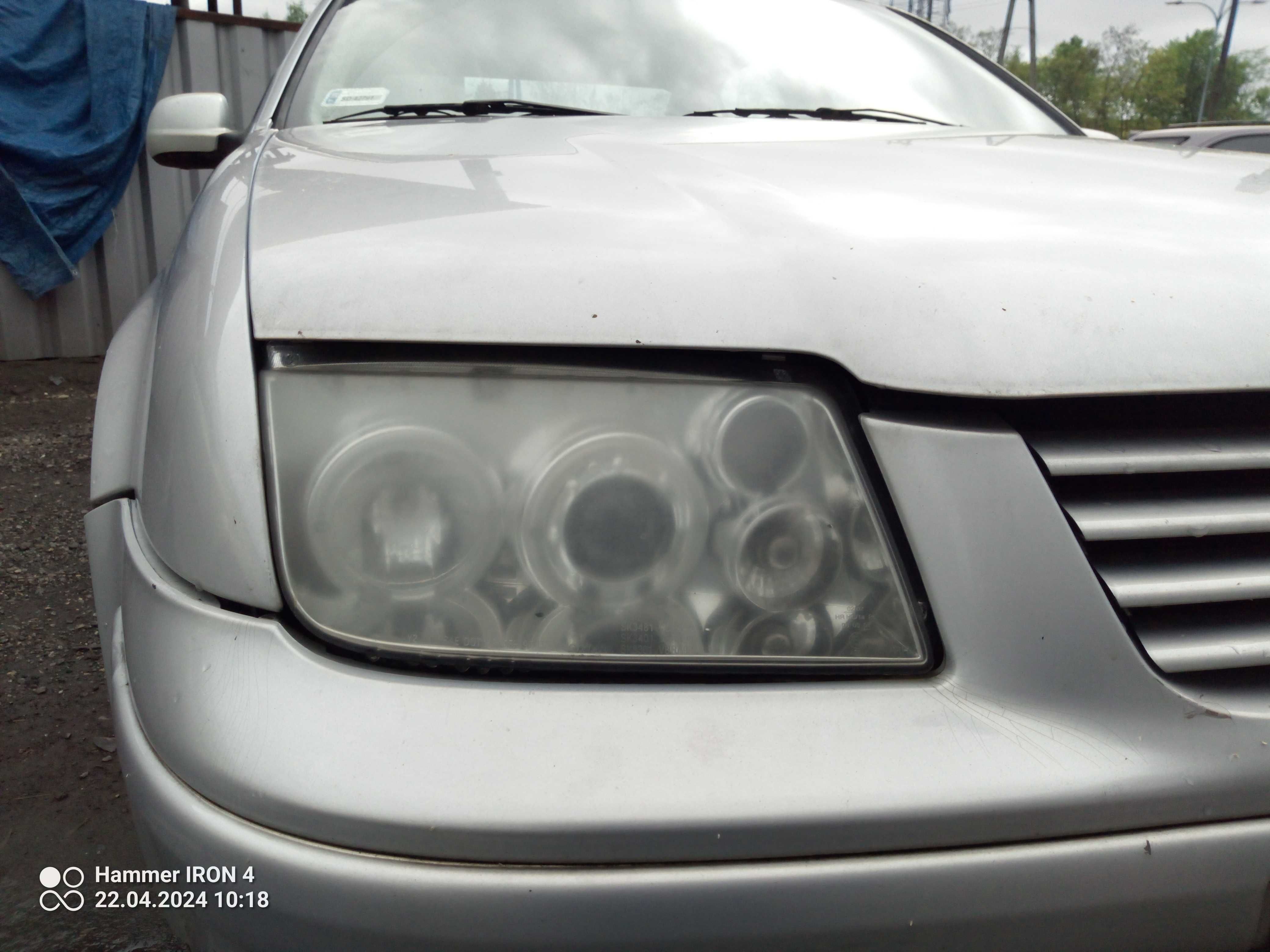 Lampa VW Bora 1 prawa